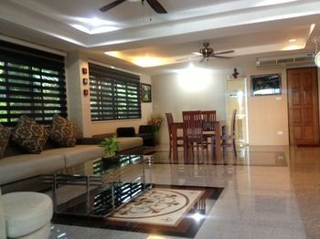 River Hill Resort Kanchanaburi Exterior photo